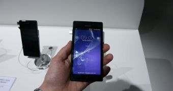 Sony Xperia M2 hands-on