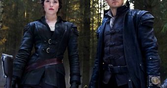 Gemma Arterton and Jeremy Renner in first official still from “Hansel and Gretel: Witch Hunters”