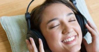 Happy music does influence a person's mood, researchers find