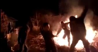 Man catches on fire while doing the Harlem Shake