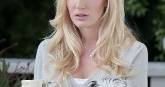 Heidi Montag’s debut album “Superficial” sold under 1,000 copies in its first week