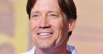 Kevin Sorbo is sorry for calling Ferguson rioters “losers” and “animals,” but still doesn’t condone looting