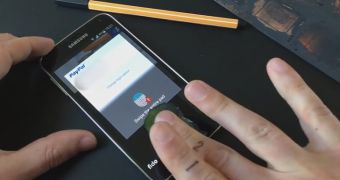 Galaxy S5's fingerprint scanner gets hacked
