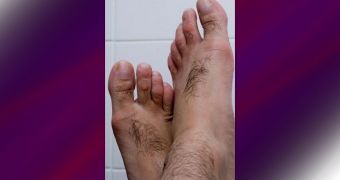 Men are trying to shake off "hobbit feet" look