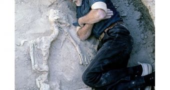 Fabio Beraldo Rigol sleeps in a crypt, next to a skeleton