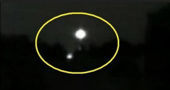 Group grabs footage of the Hornet - Joplin spook light