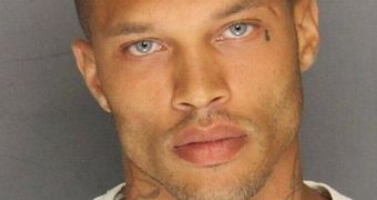 Modeling agencies want thug Jeremy Meeks as model, are willing to pay him a lot of money