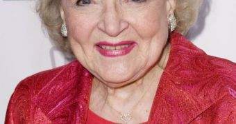 Betty White gets her own YouTube invite from a Marine to the Corps Ball