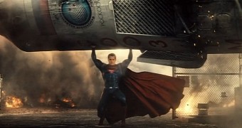 Henry Cavill's Superman in action in first footage from “Batman V. Superman: Dawn of Justice”