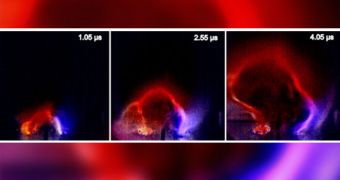 Plasma loops created in the lab were recorded using high-speed cameras