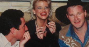 Anna Nicole Smith with Mark “Hollywood” Hatten and Howard K. Stern