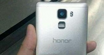 Huawei Honor 7 Plus Leaked Specs Include 5.5-Inch Quad HD Display, Fingerprint Scanner