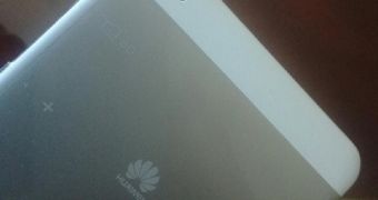 First pics of Huawei Mediapad X1 appear