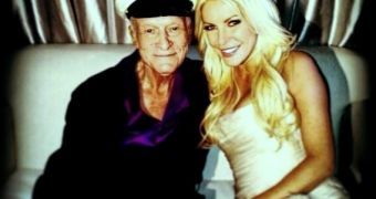 Hugh Hefner and Crystal Harris are now husband and wife