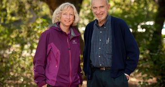 These are Stanford biology professors Paul Ehrlich and Gretchen Daily