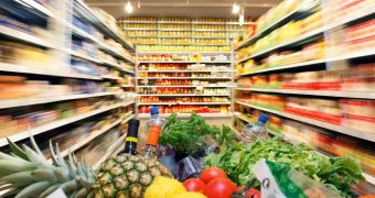 Hungry people buy more high-caloric foods when out grocery shopping