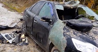 Angry bear destroys hunter's car