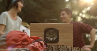 Blueshift Hydrogen speaker at a picnic