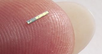 A Photonic Integrated Circuit that combines tunable laser and optical modulator - still not small enough for CPU integration