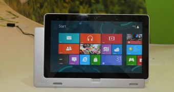 IFA 2012: Acer Iconia W700 Windows 8 Tablet Hands-On