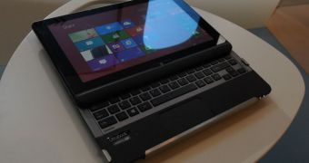 IFA 2012: Hands-On with Toshiba Satellite U920T Convertible Ultrabook