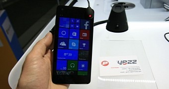 IFA 2014: YEZZ Billy 4.7 and Billy 4.0 Windows Phones Hands-on
