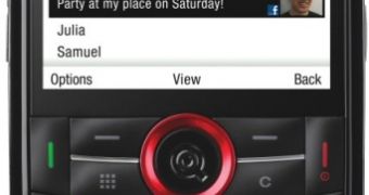 INQ Chat 3G Social Phone Hits Canada