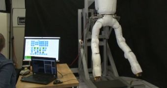 ISS Robot to Receive Its Legs This Month