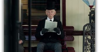 Ian McKellen as old Sherlock Holmes trying to solve 50-year-old mystery in “Mr. Holmes”