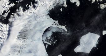 The Larsen B ice shelf began disintegrating around Jan. 31, 2002