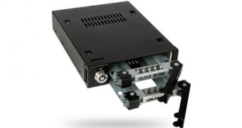 Icy Dock Launches Impressively Compact Dual 2.5” HDD Bay
