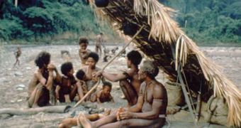 Modern hunter-gatherers display a social structure that may have ignited cultural learning among ancient human ancestors