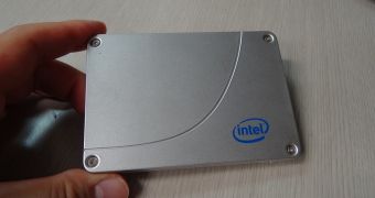 Intel 335 Series SSDs Shipping, First One Reaches Japan