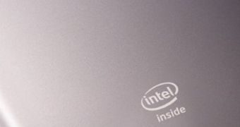 Intel Fonepad with Atom SoC