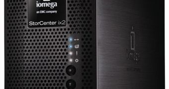 Iomega's StorCenter ix2-200 NAS Has Bluetooth, Time Machine Support