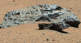 NASA's Curiosity rover finds iron meteorite on the surface of Mars