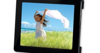 It's Out! The World's First Touch-Screen WiFi-Integrated Digital Picture Frame...