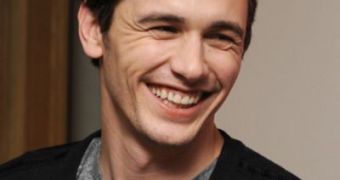 James Franco says he did his best at the Oscars 2011