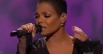 Janet Jackson performs “Nothing” and “Nasty” on American Idol season finale