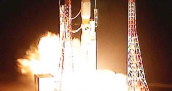 The new H-2B rocket, carrying the HTV-1 unmanned cargo ship, lifts off from southern Japan