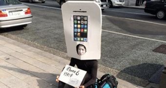 Japanese blogger Yoppy wants to be first in line to buy the iPhone 6