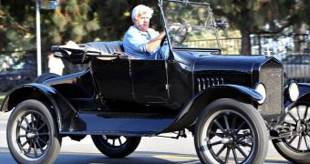 Jay Leno mocks NBC executives again, could really be on his way out the door