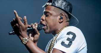 Rapper Jay Z is being blackmailed by a former studio employee over a bunch of master recordings that went missing years ago