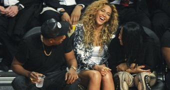 Jay Z has reportedly been cheating on Beyonce with lots of women, including a Bravo reality star