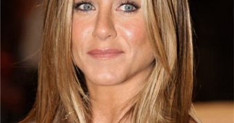Jennifer Aniston Admits to Getting Botox and Fillers
