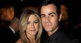 Jennifer Aniston and Justin Theroux begin planning their wedding