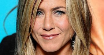 Recent photos of Jennifer Aniston show her puffier in the face, spark talk of plastic surgery