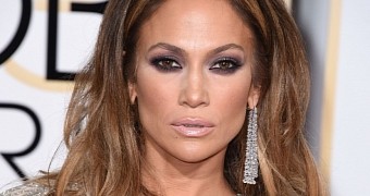 Jennifer Lopez announces Las Vegas residency at Planet Hollywood, starting January 2016