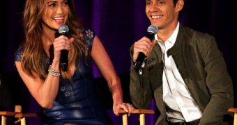 Jennifer Lopez and Marc Anthony share a joke at Q'Viva! press call