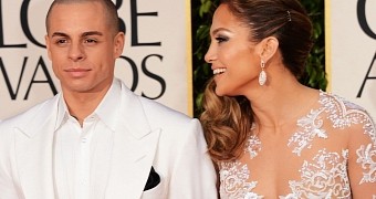 Jennifer Lopez Reconciles with Casper Smart on New Year’s